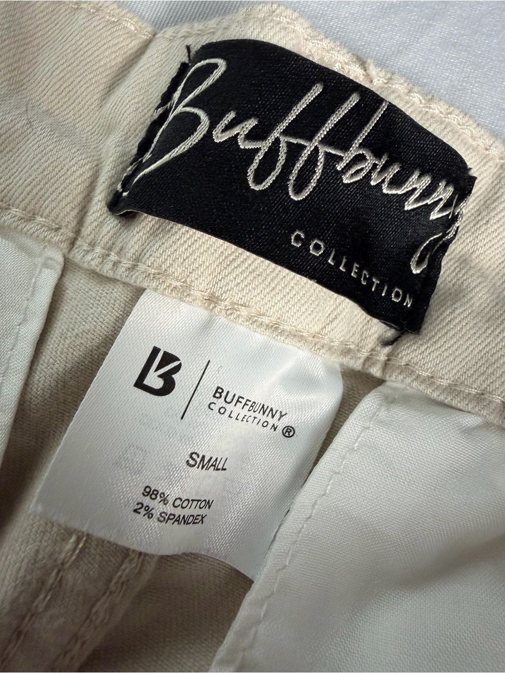 Buffbunny curvy stretch Cargo Pants bone cream size small - Picture 4 of 7
